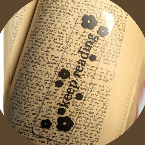 Lesezeichen "reading"